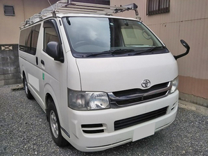 Hiace Box Van_2