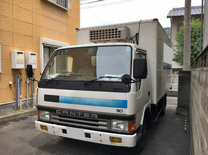 Canter Refrigerator & Freezer Truck_2