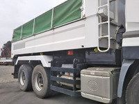 UD TRUCKS Quon Dump QKG-CW5XL 2013 116,478km_14