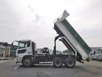 UD TRUCKS Quon Dump QKG-CW5XL 2013 116,478km_6