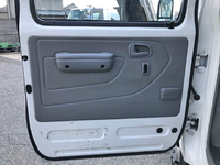 TOYOTA Toyoace Double Cab TKG-XZU605 2013 123,770km_30