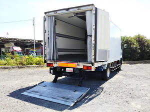 Forward Refrigerator & Freezer Truck_2