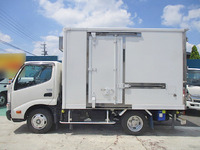 HINO Dutro Refrigerator & Freezer Truck TKG-XZU600M 2014 62,650km_5