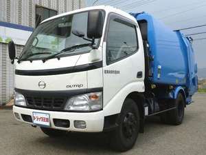 Dutro Garbage Truck_1