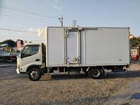 HINO Dutro Refrigerator & Freezer Truck BDG-XZU414M 2007 519,864km_5