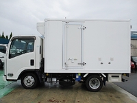 ISUZU Elf Refrigerator & Freezer Truck TPG-NLR85AN 2015 86,321km_5