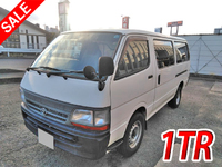 TOYOTA Hiace Box Van TC-TRH112V 2004 99,834km_1