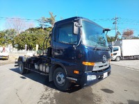 UD TRUCKS Condor Arm Roll Truck TKG-MK38L 2014 67,127km_3