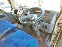 MITSUBISHI FUSO Canter Bottle Van BKG-FE70B 2010 139,500km_30