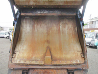 ISUZU Elf Garbage Truck BKG-NMR85AN 2008 134,416km_14