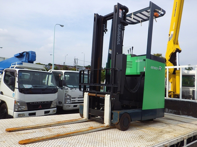 TOYOTA  Forklift 7FBRK9 2010 636h