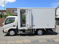 TOYOTA Toyoace Refrigerator & Freezer Truck BKG-XZU338 2011 219,518km_5