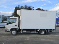 HINO Dutro Refrigerator & Freezer Truck BDG-XZU414M 2011 438,453km_5