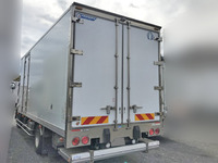 ISUZU Forward Refrigerator & Freezer Truck TKG-FRR90S2 2015 388,294km_4