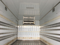 ISUZU Forward Refrigerator & Freezer Truck TKG-FRR90T2 2014 572,215km_16