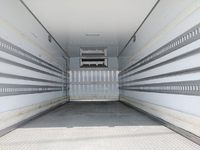 ISUZU Forward Refrigerator & Freezer Truck TKG-FRR90T2 2013 538,398km_14