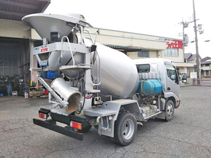 Dutro Mixer Truck_2