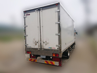 ISUZU Forward Refrigerator & Freezer Truck TKG-FRR90T2 2017 30,961km_2