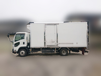 ISUZU Forward Refrigerator & Freezer Truck TKG-FRR90T2 2017 30,961km_5