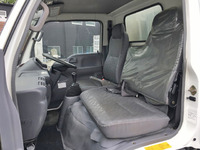 ISUZU Elf Aluminum Van PB-NKR81AN 2006 84,868km_30