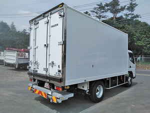 Canter Refrigerator & Freezer Truck_2