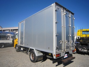 Canter Aluminum Van_2