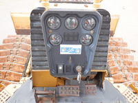 CAT  Bulldozer D3G 2005 1,135h_13