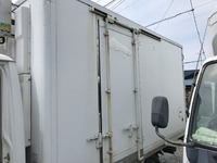 ISUZU Elf Refrigerator & Freezer Truck PB-NKR81AN 2005 376,757km_7