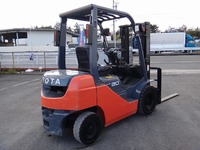 TOYOTA  Forklift 8FGL20 2007 647h_2