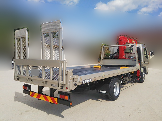 Canter Safety Loader (With 4 Steps Of Cranes)_2
