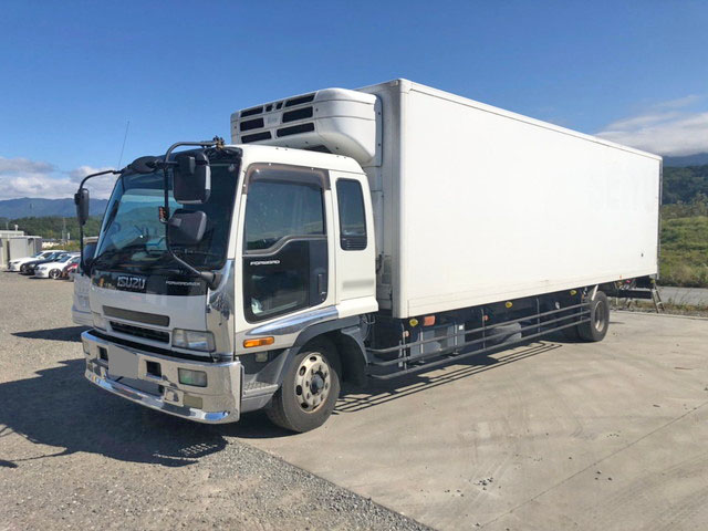 Forward Refrigerator & Freezer Truck_2