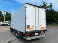 ISUZU Forward Refrigerator & Freezer Truck PKG-FRR90T2 2010 559,658km_4