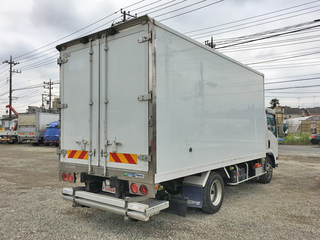 Elf Refrigerator & Freezer Truck_2