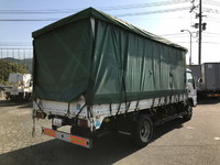 UD TRUCKS Condor Truck with Accordion Door PA-BPR81R 2004 121,270km_2