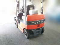 TOYOTA  Forklift 7FB18 2015 412h_4