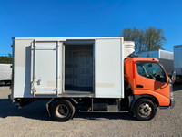 HINO Dutro Refrigerator & Freezer Truck BDG-XZU404M 2008 425,967km_8