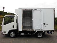 ISUZU Elf Refrigerator & Freezer Truck - 2018 39,000km_3