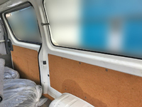 TOYOTA Hiace Box Van CBF-TRH200V 2013 14,531km_10