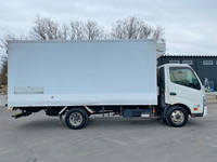 HINO Dutro Refrigerator & Freezer Truck TKG-XZU710M 2013 376,025km_7