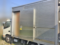 TOYOTA Dyna Aluminum Van SKG-XZU605 2011 143,614km_7