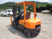 TCM  Forklift FD25Z5 2000 3,131h_2