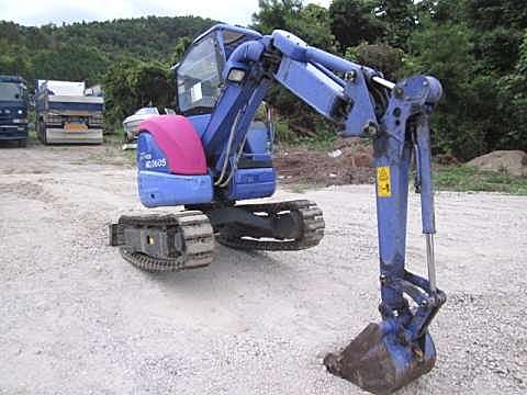 KOMATSU  Mini Excavator PC20UU-3  2,654h