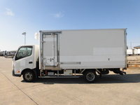 TOYOTA Toyoace Refrigerator & Freezer Truck TKG-XZU710 2014 218,085km_3