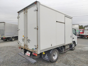 Canter Aluminum Van_2