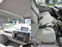 HINO Dutro Double Cab BKG-XZU308M 2011 42,000km_26