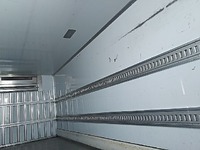 ISUZU Forward Refrigerator & Freezer Truck TKG-FRR90S2 2017 195,000km_19