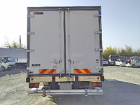 ISUZU Forward Refrigerator & Freezer Truck TKG-FRR90S2 2017 195,000km_6