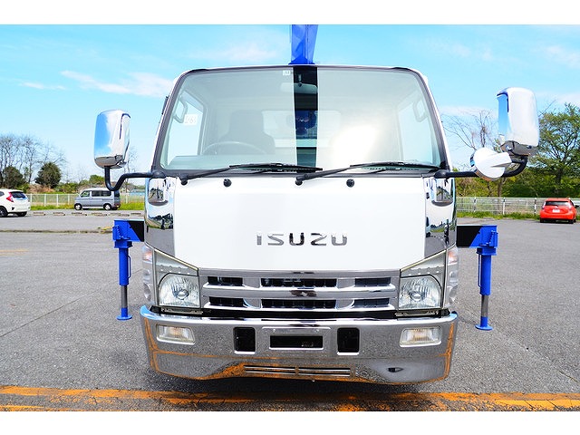 Japanese Used ISUZUElf Truck (With 5 Steps Of Cranes) BDG-NKR85R 