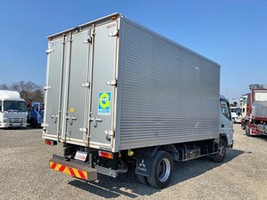 Canter Aluminum Van_2