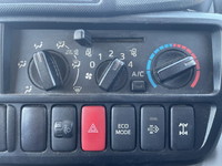 TOYOTA Dyna Panel Van SKG-XZU675 2011 193,680km_37